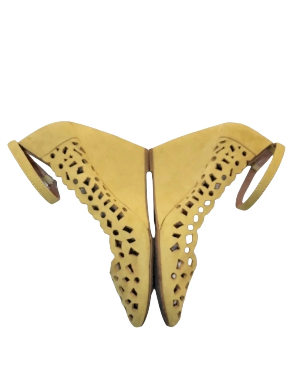Mix No 6 Yellow Suede Laser-Cutout 4 Inch Wedge Heels Size 8 1/2